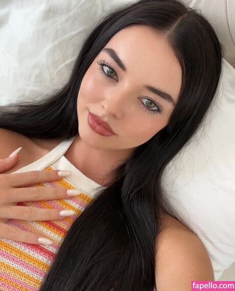 Chanel Soerholt star naked pic