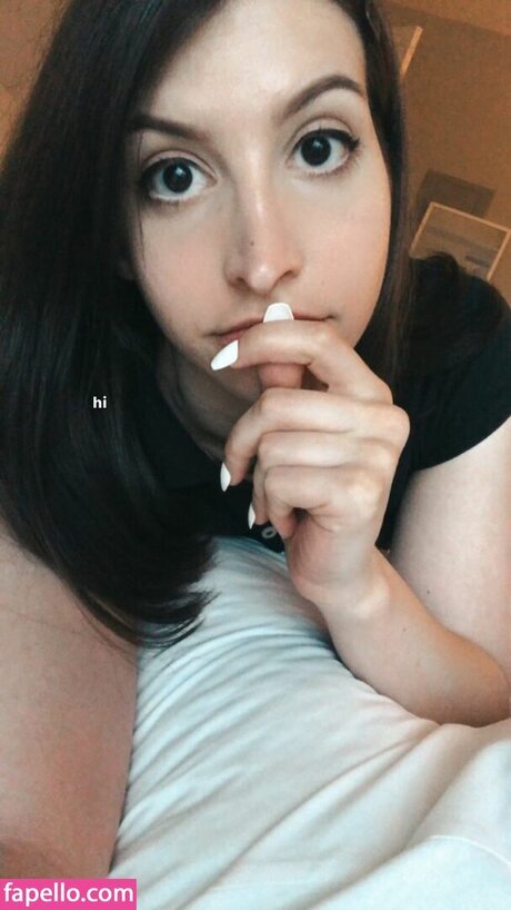 Tama Hero hot actress gallery