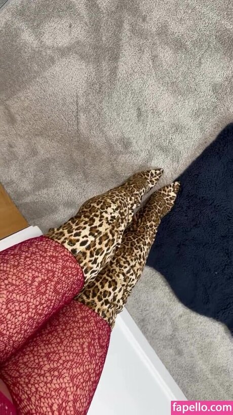 Daisy May model free archive