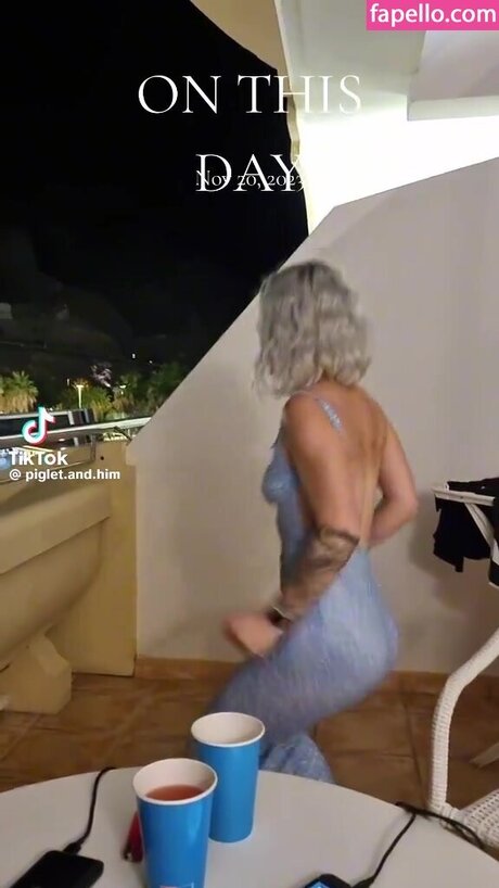 light onlyfans free sexy pic