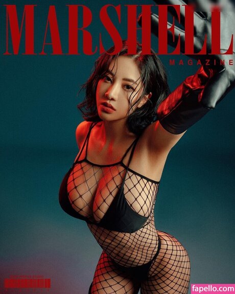 Tasha Young star nudes image