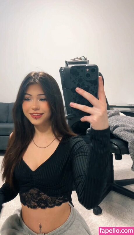 Chloe Oak porn star images