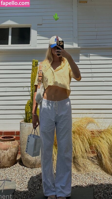 Alexa Blair Robertson sex model photo