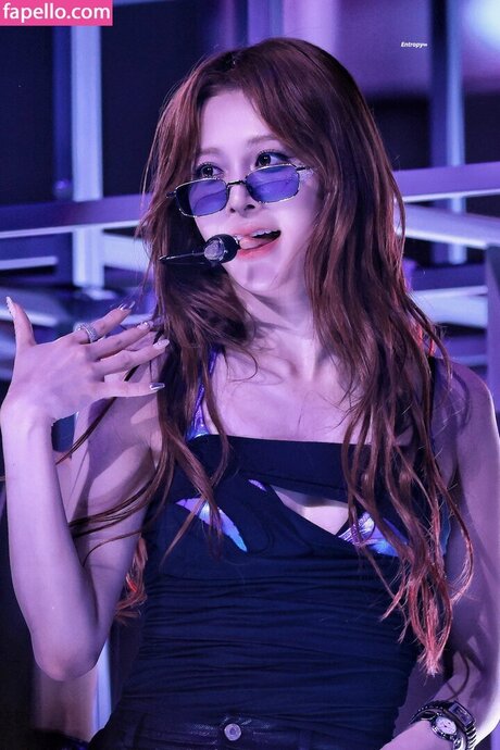 Huh Yunjin_ best model photos