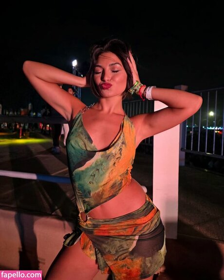 martumorales beautiful pornstar pic