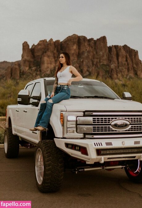 meganhailey pornstar pretty galleries