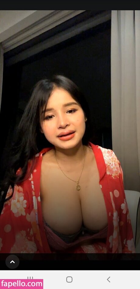 Nan Ma Htwe pornographic star archive