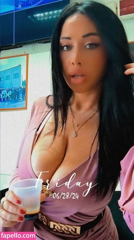 Michela Santoboni model hd pictures