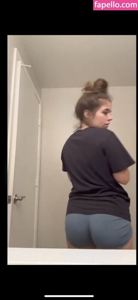 madisons the shit star pretty photo