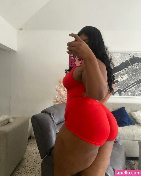 Airam Natt adult star photos