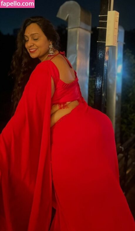 Anupamaswathi art star pics