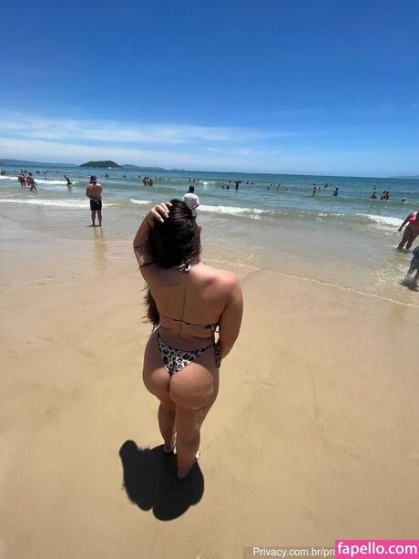 Isa Morgan star free img