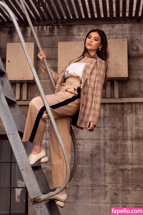 Lukita Maxwell pretty pornstar pictures