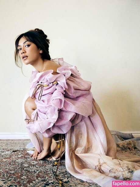 Luciane Buchanan model high quality pic