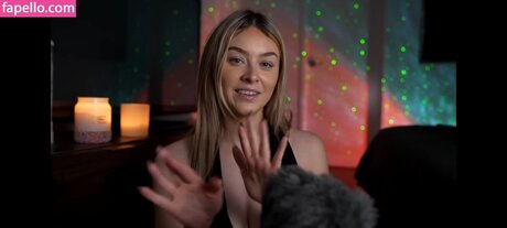 Simply Kel ASMR nude model galleries