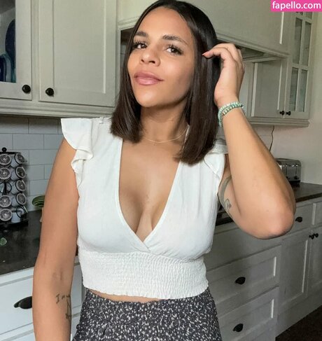 Amber Reacts best actress img