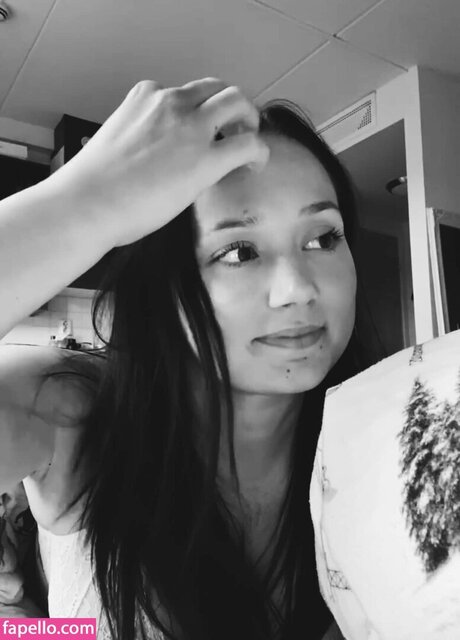 Alexandra Hetland Johnsen star nude galleries