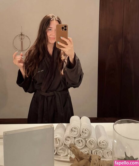 Johnie Maraist nude star gallery