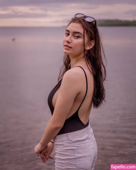 Katrina Dovey porn actress pictures