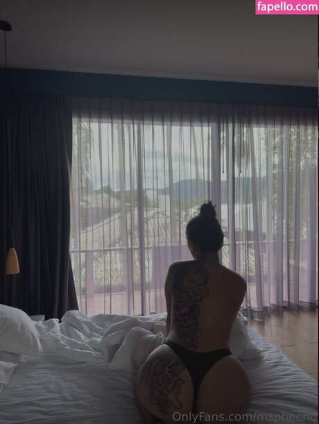 Phoenix Wymer pretty model picture