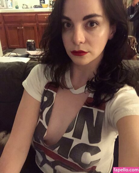 Bailey Meyers exclusive actress picture