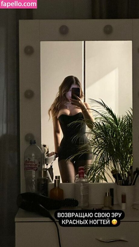 influesii753 nude pornstar pictures