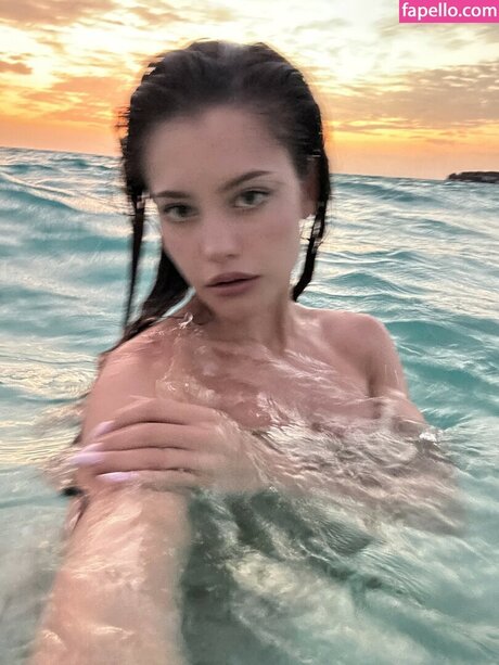 influesii753 pornstar hd img