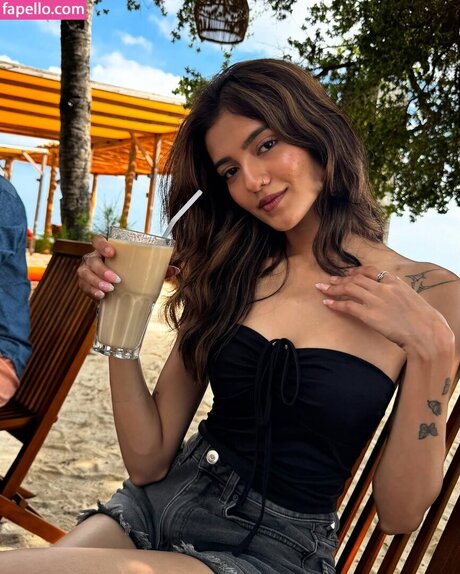 ishitasgj naked actress pictures