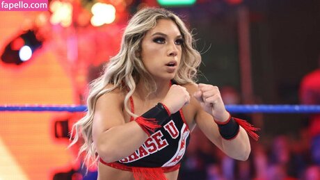 big tits blonde onlyfans sexy image