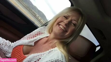 Laura Dotson star sexy img