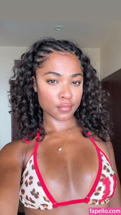 shelbischauble model hd pictures