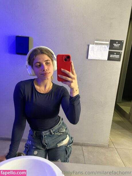 Mila Refacho star nude img