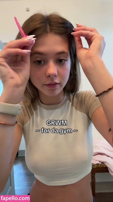 Skylar Martin model best pic