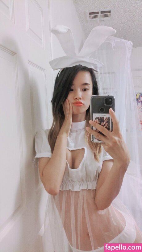 luckylai hot star pic