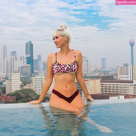 dabbleandtravel pornstar erotic photos