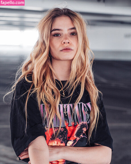 Esther Graf star pretty archive