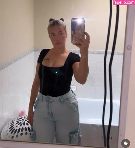 alanahreid2025 model art pictures