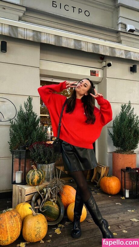 HeyHelen ASMR art pornstar photos