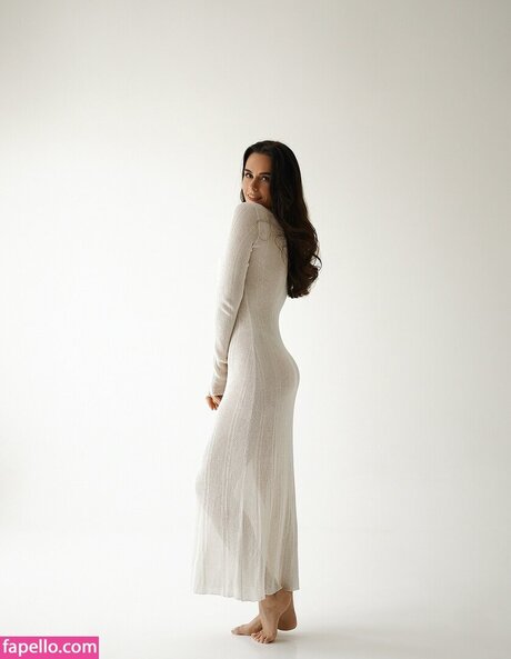 HeyHelen ASMR naked star photo