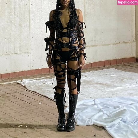 Aislinn Ritchie star sexy gallery