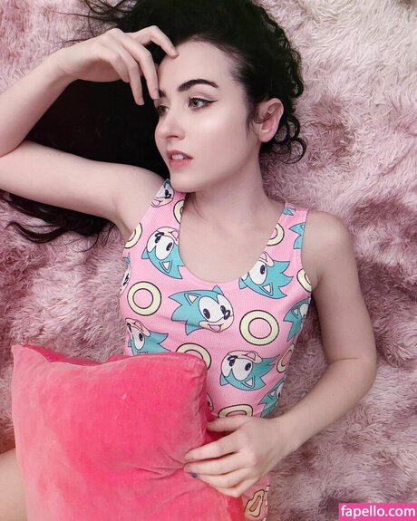 Amy Roberts porn star photo