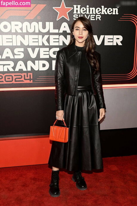 giant onlyfans hot naked picture