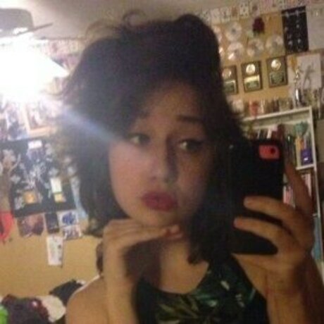 Squeezysyd erotic pornstar photo