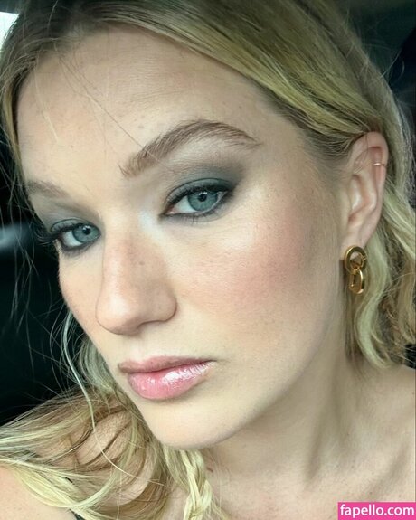 West Duchovny actress picture