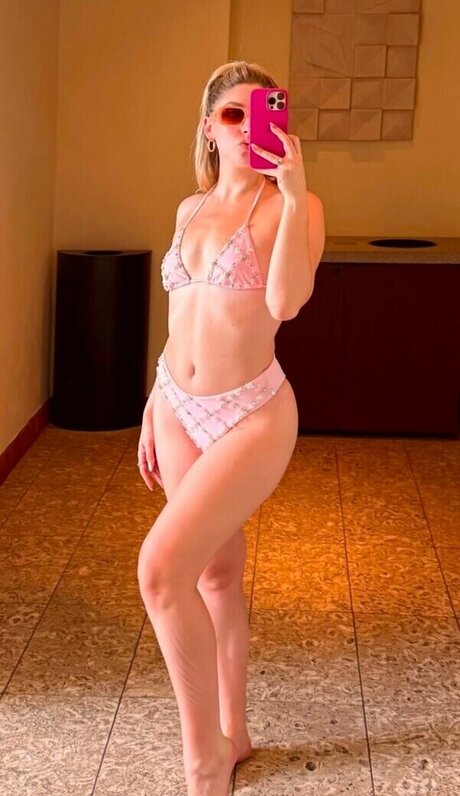 Sabrina Brier porn star picture