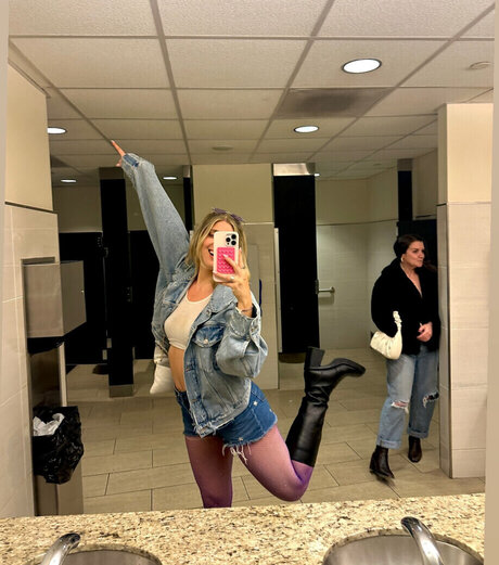 Sabrina Brier model free images