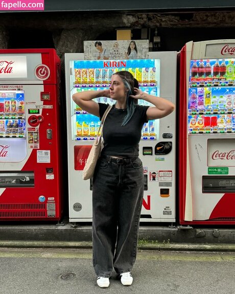 NicsandNacs top actress pics