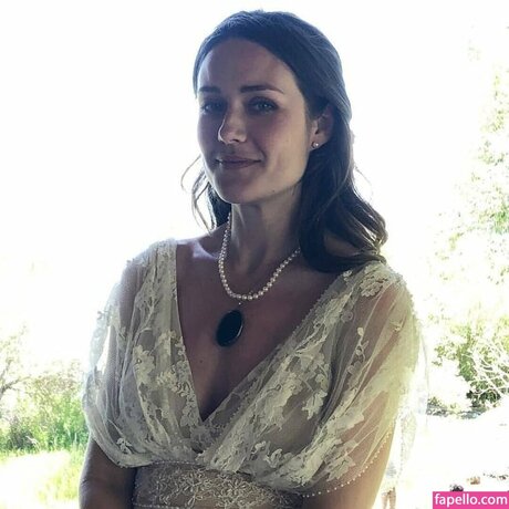 pregnant xxx onlyfans adult photo