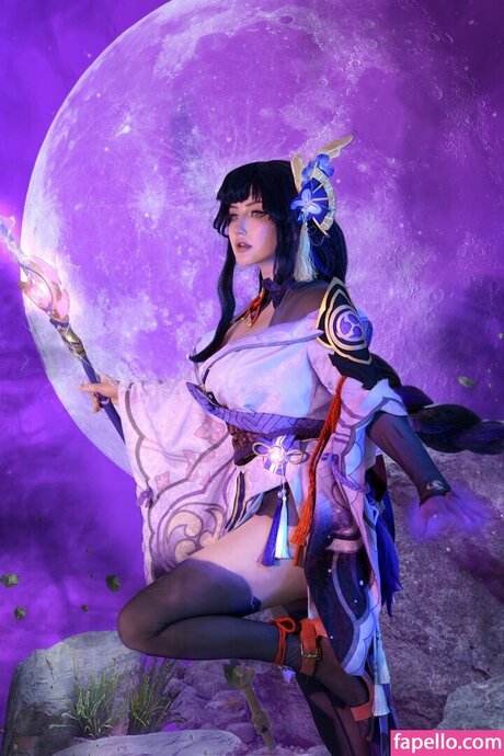 Elena Kyalviyainen hot star galleries