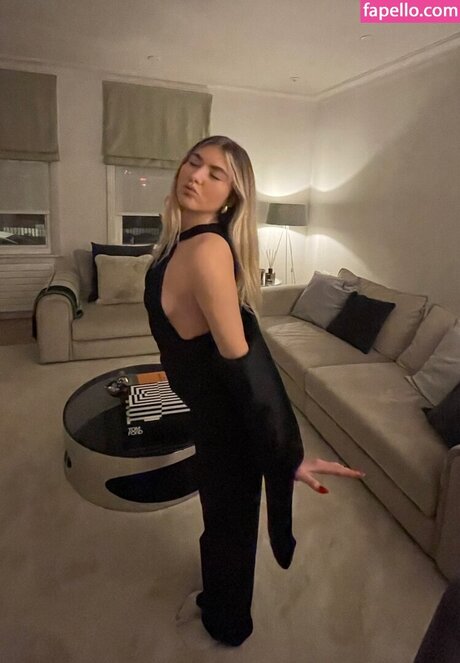 Charlie Ferarie model xxx img